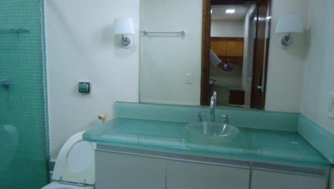Foto 27 de 29: Casa em leilão em Aparecida De Goiânia - GO, bairro Jardins Viena — Casa em Condomínio 484 m² (01 vaga) - Cidade Vera Cruz - Jardins Viena - Aparecida de Goiânia - GO