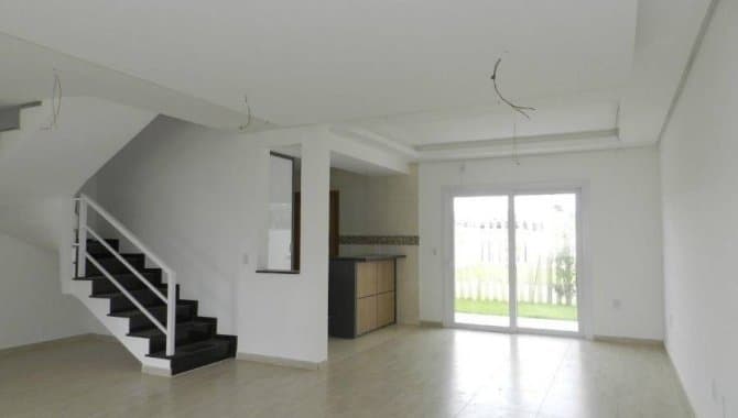 Foto 5 de 15: Casa em leilão em Porto Alegre - RS, bairro Hípica — Casa em Condomínio 184 m² (01 vaga) - Hípica - Porto Alegre - RS