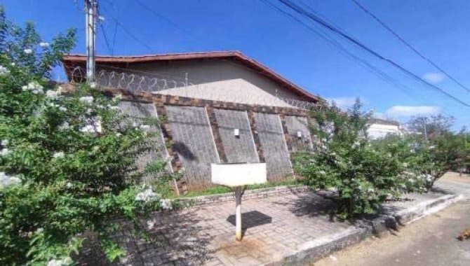 Foto 2 de 13: Casa em leilão em Edéia - GO, bairro Setor Alegrete — Casa 380 m² - Setor Alegrete - Edéia - GO