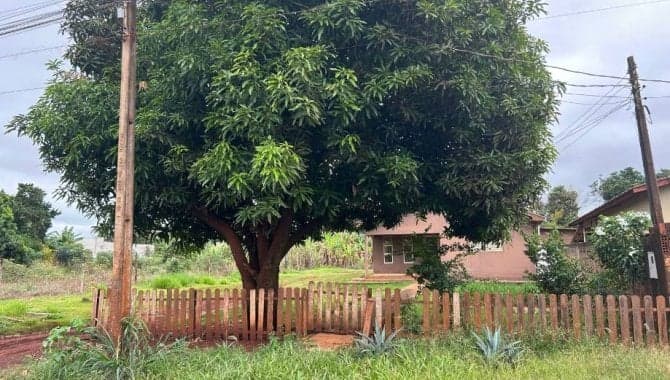 Foto 3 de 3: Casa em leilão em Dourados - MS, bairro Sitiocas Campina Verde — Casa em Área de 1.000 m² - Sitiocas Campina Verde - Dourados - MS