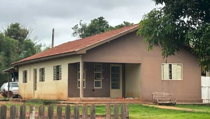 Foto 2 de 3: Casa em leilão em Dourados - MS, bairro Sitiocas Campina Verde — Casa em Área de 1.000 m² - Sitiocas Campina Verde - Dourados - MS