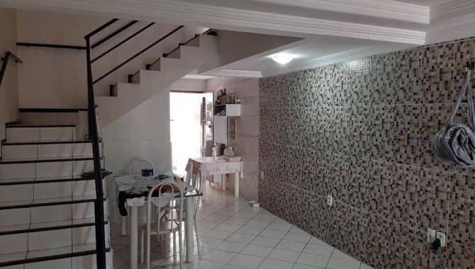 Foto 8 de 13: Casa em leilão em Fortaleza - CE, bairro Cidade dos Funcionários — Casa 100 m² - Cidade dos Funcionários - Fortaleza - CE
