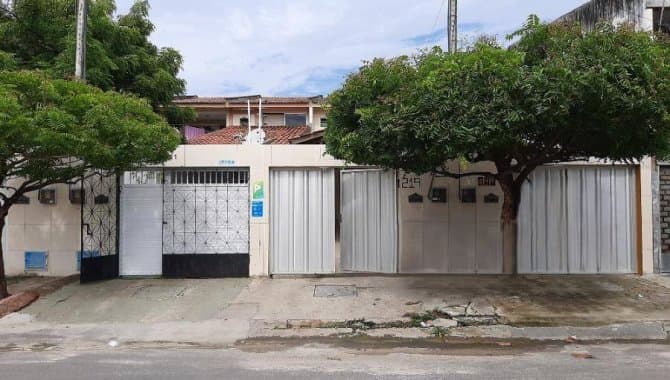 Foto 13 de 13: Casa em leilão em Fortaleza - CE, bairro Cidade dos Funcionários — Casa 100 m² - Cidade dos Funcionários - Fortaleza - CE
