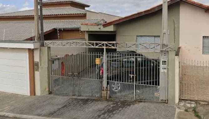 Casa em leilão em Salto De Pirapora - SP, bairro Jardim Aurea — Casa 50 m² - Jardim Aurea - Salto De Pirapora - SP
