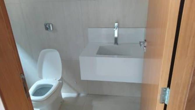 Foto 14 de 18: Casa em leilão em Anápolis - GO — Casa em Condomínio 201 m² (01 vaga) - Condomínio Terras Alpha Anápolis - Anápolis - GO