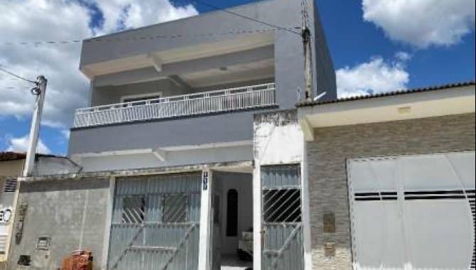 Casa em leilão em Ipirá - BA, bairro Monte Belo — Casa 218 m² - Monte Belo - Ipirá - BA