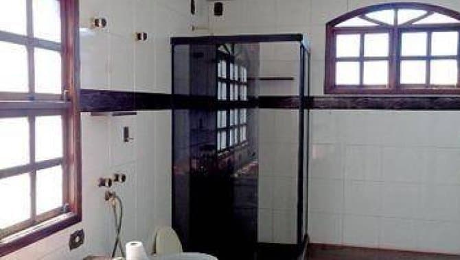 Foto 10 de 15: Casa em leilão em Rio De Janeiro - RJ, bairro Vila Valqueire — Casa 278 m² (privativa + comum) - Vila Valqueire - Rio de Janeiro - RJ
