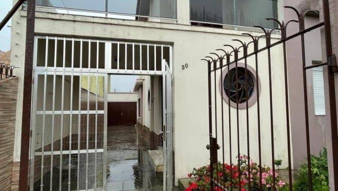 Foto 4 de 10: Casa em leilão em Pelotas - RS, bairro Três Vendas — Casa 234 m² - Três Vendas - Pelotas - RS