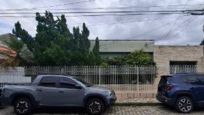 Casa em leilão em Lorena - SP, bairro Centro — Casa 338 m² - Centro - Lorena - SP