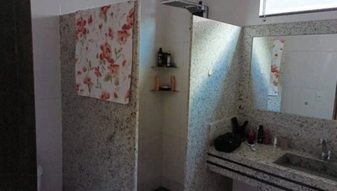 Foto 4 de 15: Casa em leilão em Ituiutaba - MG — Casa 239 m² - Residencial Drummond - Ituiutaba - MG
