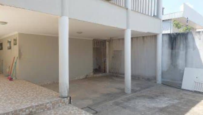 Foto 32 de 35: Casa em leilão em Fortaleza - CE, bairro Lagoa Redonda — Casa 378 m² - Lagoa Redonda - Fortaleza - CE