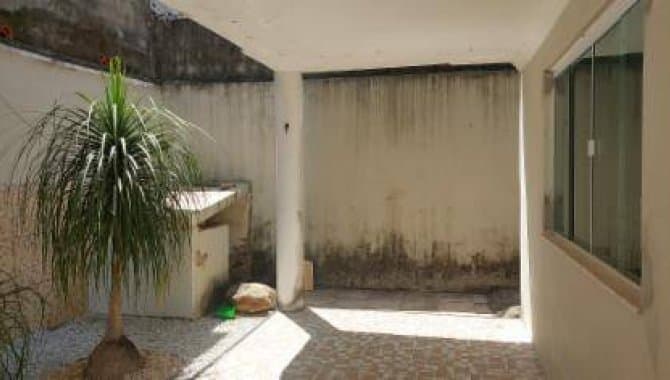 Foto 28 de 35: Casa em leilão em Fortaleza - CE, bairro Lagoa Redonda — Casa 378 m² - Lagoa Redonda - Fortaleza - CE