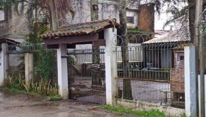 Foto 28 de 30: Casa em leilão em Pelotas - RS, bairro Laranjal — Casa 167 m² - Laranjal - Pelotas - RS