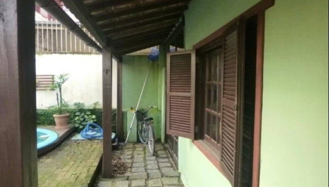 Foto 19 de 30: Casa em leilão em Pelotas - RS, bairro Laranjal — Casa 167 m² - Laranjal - Pelotas - RS