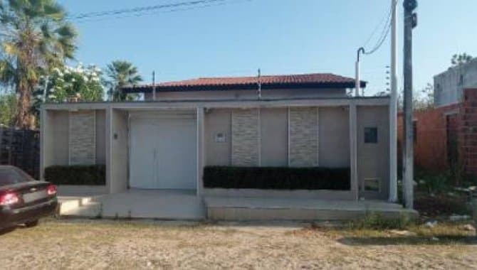 Foto 1 de 15: Casa em leilão em São Gonçalo Do Amarante - RN, bairro Amarante — Casa 176 m² - Amarante - São Gonçalo do Amarante - RN