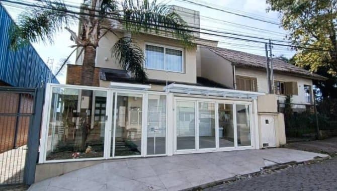 Foto 2 de 33: Casa em leilão em Caxias Do Sul - RS — Casa 262 m² - Santa Catarina - Caxias do Sul - RS