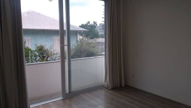 Foto 10 de 33: Casa em leilão em Caxias Do Sul - RS — Casa 262 m² - Santa Catarina - Caxias do Sul - RS