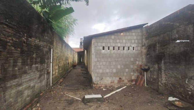 Foto 5 de 14: Casa em leilão em Fortaleza - CE, bairro Benfica — Casa 159 m² - Benfica - Fortaleza - CE