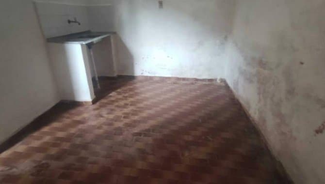 Foto 10 de 14: Casa em leilão em Fortaleza - CE, bairro Benfica — Casa 159 m² - Benfica - Fortaleza - CE