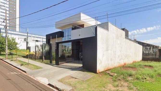 Foto 4 de 15: Casa em leilão em Maringá - PR, bairro Jardim São Conrado — Casa 250 m² - Jardim São Conrado - Maringá - PR