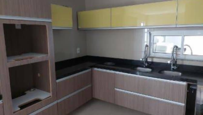 Foto 18 de 63: Casa em leilão em Eusébio - CE, bairro Centro — Casa em Condomínio 252 m² (Unid. KC13) - Centro - Eusébio - CE