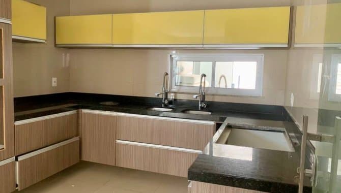 Foto 36 de 63: Casa em leilão em Eusébio - CE, bairro Centro — Casa em Condomínio 252 m² (Unid. KC13) - Centro - Eusébio - CE