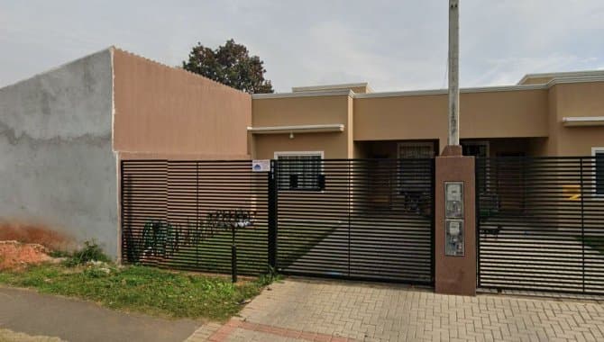 Foto 1 de 2: Casa em leilão em Araucária - PR, bairro Capela Velha — Casa em Condomínio 52 m² - Capela Velha - Araucária - PR