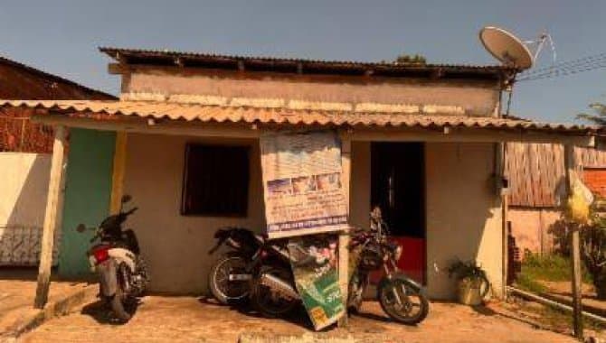 Casa em leilão em Parintins - AM, bairro União — Casa 130 m² - União - Parintins - AM