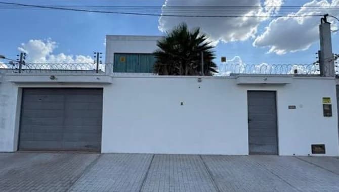 Casa em leilão em Batalha - PI, bairro São Francisco — Casa 260 m² - São Francisco - Batalha - PI
