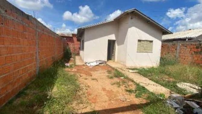 Foto 1 de 18: Casa em leilão em Planaltina - GO — Casa 48 m² - Residencial São Francisco - Planaltina - GO