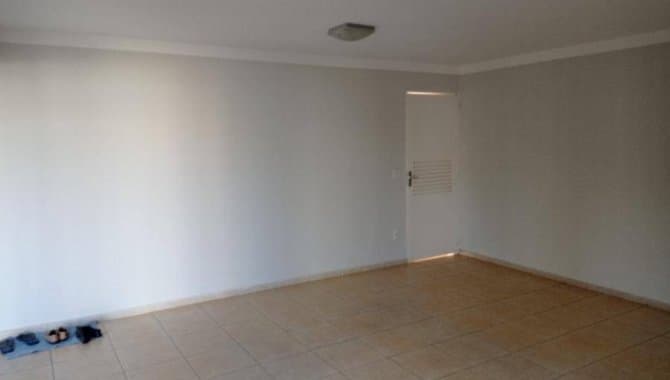 Foto 5 de 10: Casa em leilão em Votuporanga - SP, bairro Jardim Alvorada — Casa 263 m² - Jardim Alvorada - Votuporanga - SP
