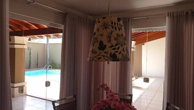 Foto 4 de 10: Casa em leilão em Votuporanga - SP, bairro Jardim Alvorada — Casa 263 m² - Jardim Alvorada - Votuporanga - SP