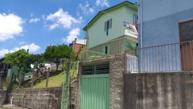 Foto 8 de 8: Casa em leilão em Caxias Do Sul - RS, bairro Planalto — Casa 190 m² - Planalto - Caxias do Sul - RS