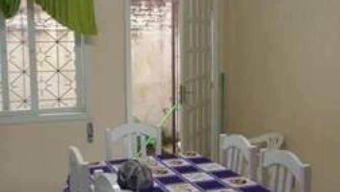 Foto 3 de 6: Casa em leilão em Canoas - RS, bairro Rio Branco — Casa 200 m² - Rio Branco - Canoas - RS