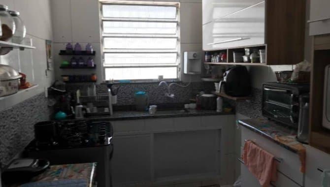 Foto 12 de 12: Casa em leilão em São Gonçalo - RJ, bairro Rocha — Casa 38 m² - Rocha - São Gonçalo - RJ