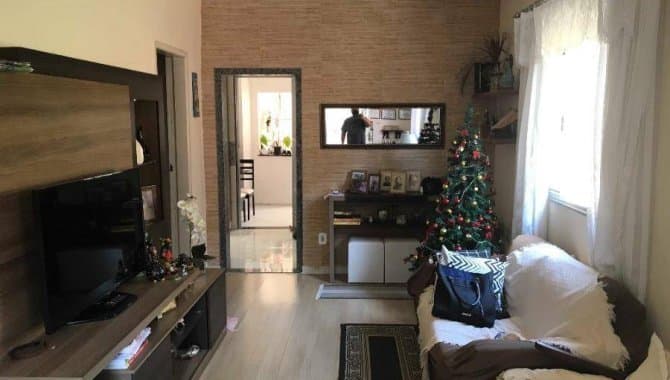 Foto 5 de 12: Casa em leilão em São Gonçalo - RJ, bairro Rocha — Casa 38 m² - Rocha - São Gonçalo - RJ
