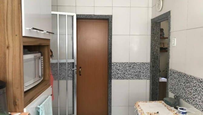 Foto 7 de 12: Casa em leilão em São Gonçalo - RJ, bairro Rocha — Casa 38 m² - Rocha - São Gonçalo - RJ