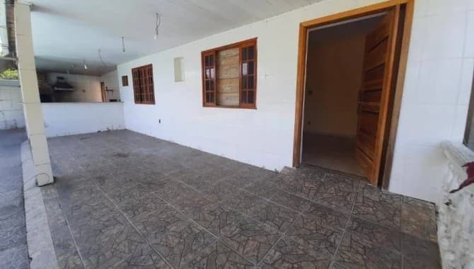 Foto 9 de 18: Casa em leilão em Magé - RJ, bairro Parque do Imperador — Casa 162 m² - Parque do Imperador - Magé - RJ