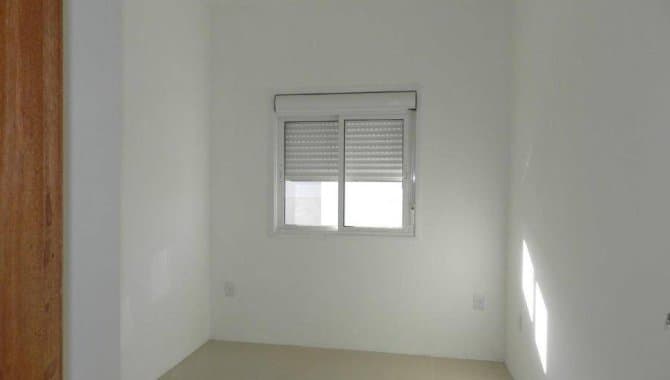 Foto 16 de 26: Casa em leilão em Canoas - RS, bairro Mathias Velho — Casa em Condomínio 69 m² - Mathias Velho - Canoas - RS