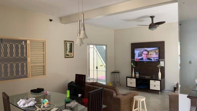Foto 7 de 7: Casa em leilão em Cuiabá - MT, bairro Jardim Itália — Casa 239 m² - Jardim Itália - Cuiabá - MT