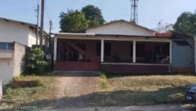Foto 2 de 3: Casa em leilão em Rodrigues Alves - AC, bairro Centro — Casa 173 m² - Centro - Rodrigues Alves - AC