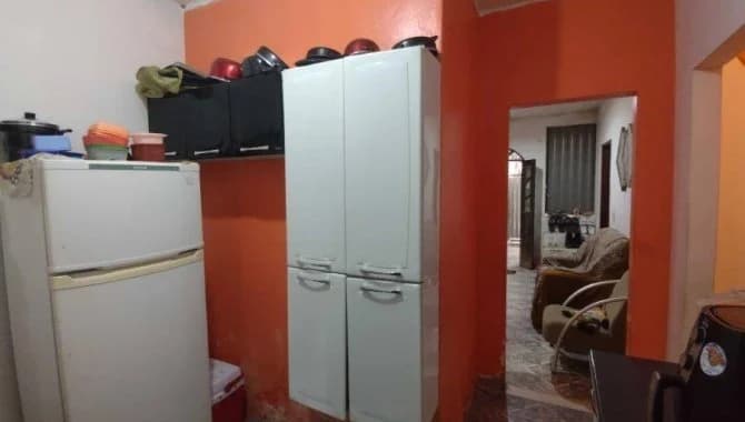Foto 6 de 7: Casa em leilão em Camaçari - BA — Casa em Condomínio 38 m² - Renascer - PHOC II - Camaçari - BA