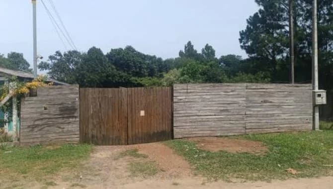 Casa em leilão em Viamão - RS, bairro Fiuza — Casa 146 m² - Fiuza - Viamão - RS