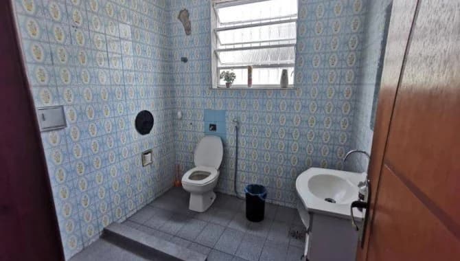 Foto 15 de 20: Casa em leilão em Rio De Janeiro - RJ, bairro Taquara — Casa 420 m² (03 vagas) - Taquara - Rio de Janeiro - RJ