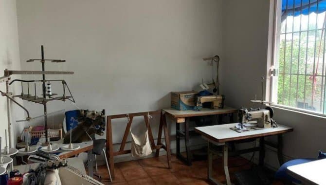 Foto 11 de 20: Casa em leilão em Rio De Janeiro - RJ, bairro Taquara — Casa 420 m² (03 vagas) - Taquara - Rio de Janeiro - RJ