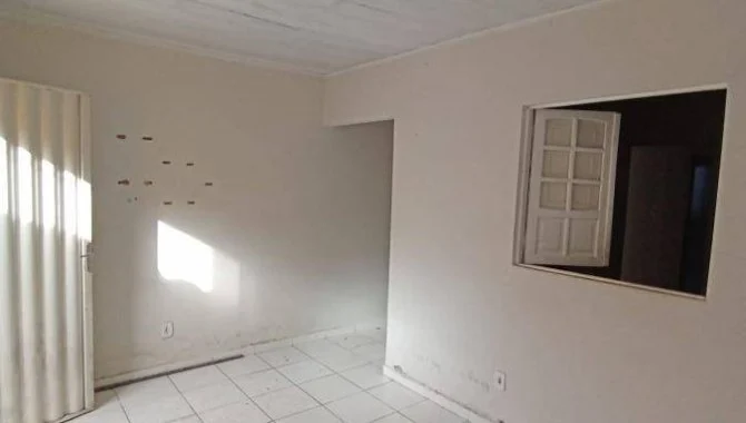 Foto 11 de 15: Casa em leilão em Maceió - AL — Casa em Condomínio 48 m² (Unid. 01) - Prefeito Antônio L de Souza - Rio Largo - AL