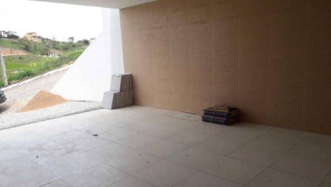 Foto 9 de 44: Casa em leilão em Chã Grande - PE, bairro Campos do Valle — Casa em Condomínio 317 m² - Campos do Valle - Chã Grande - PE