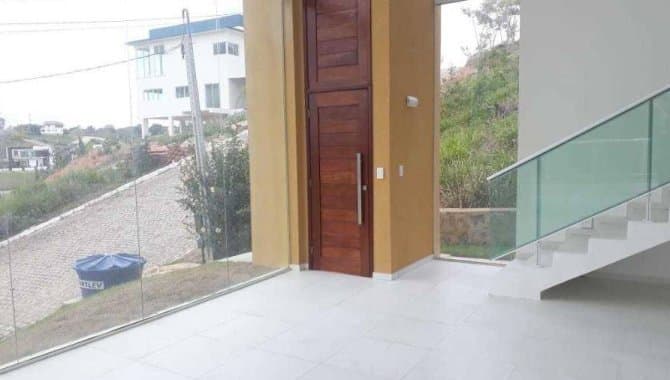 Foto 11 de 44: Casa em leilão em Chã Grande - PE, bairro Campos do Valle — Casa em Condomínio 317 m² - Campos do Valle - Chã Grande - PE