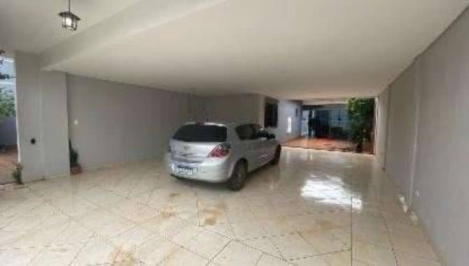 Foto 25 de 27: Casa em leilão em Cascavel - PR, bairro São Cristóvão — Casa 311 m² - São Cristóvão - Cascavel - PR