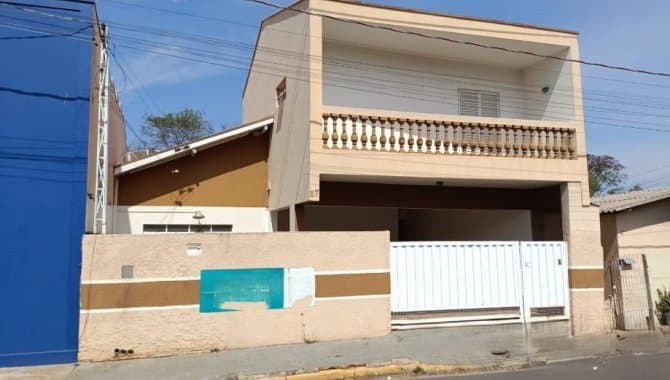 Foto 2 de 34: Casa em leilão em Tupã - SP, bairro Vila Bandeirantes — Casa 309 m² - Vila Bandeirantes - Tupã - SP